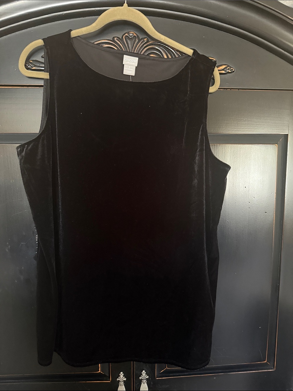 NWT Chicos blk velvet tank sz 3
